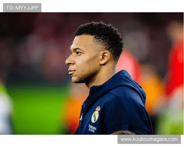 阿尔韦罗亚为姆巴佩辩护:等拜仁淘汰赛后再谈